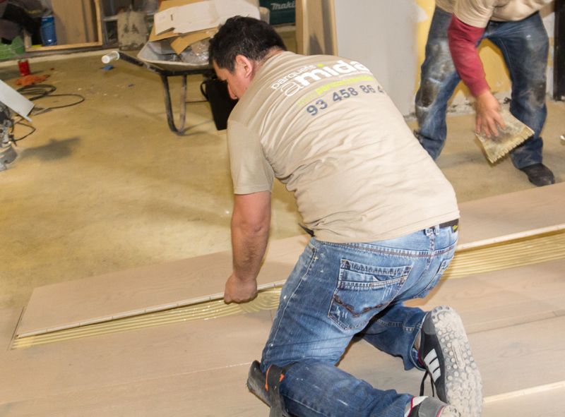 SERVICIO PARQUET ENCOLADO