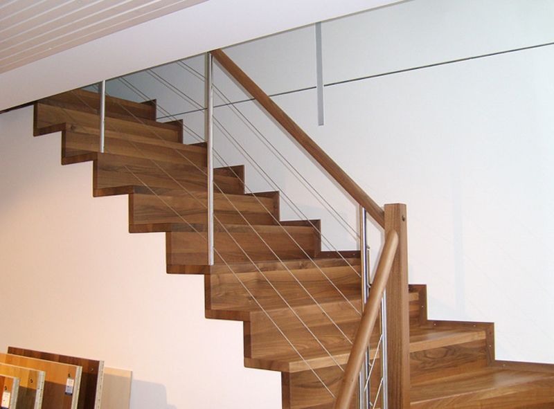 ESCALERAS DE MADERA