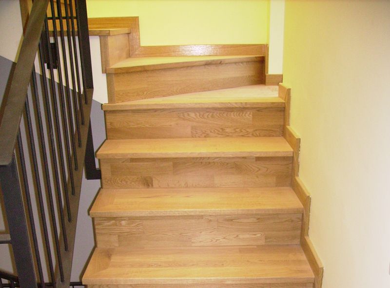 ESCALERAS DE MADERA