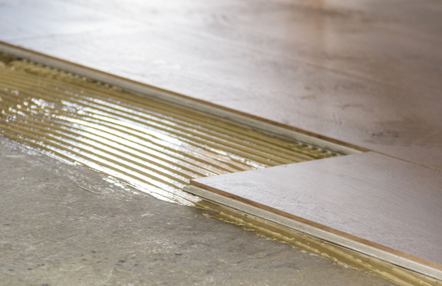 Instaladores parquet encolado en Barcelona y Provincias