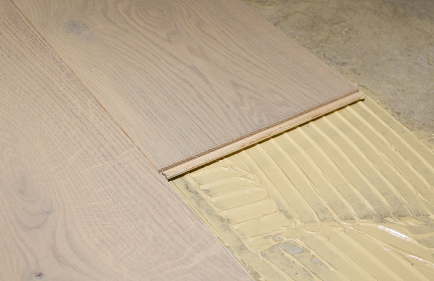 Instaladores parquet encolado en Barcelona y Provincias